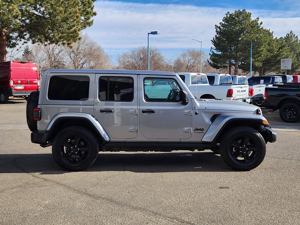 Used 2020 Jeep Wrangler Unlimited Sahara image 2