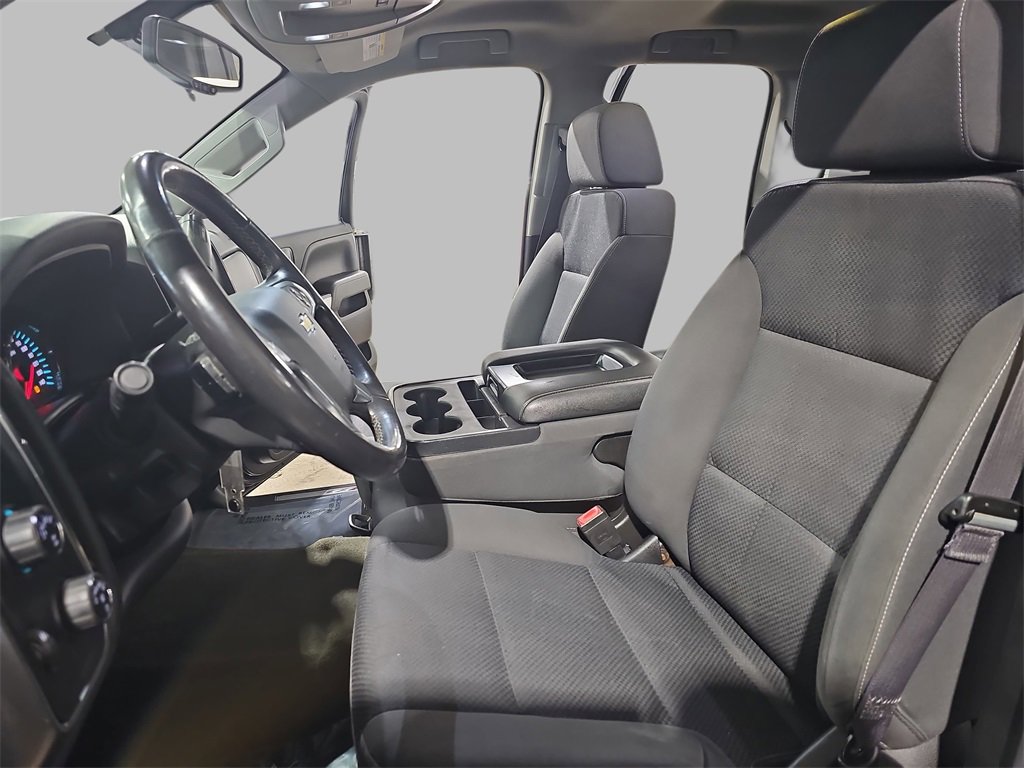 Used 2017 Chevrolet Silverado 1500 LT w/ Midnight Edition image 13