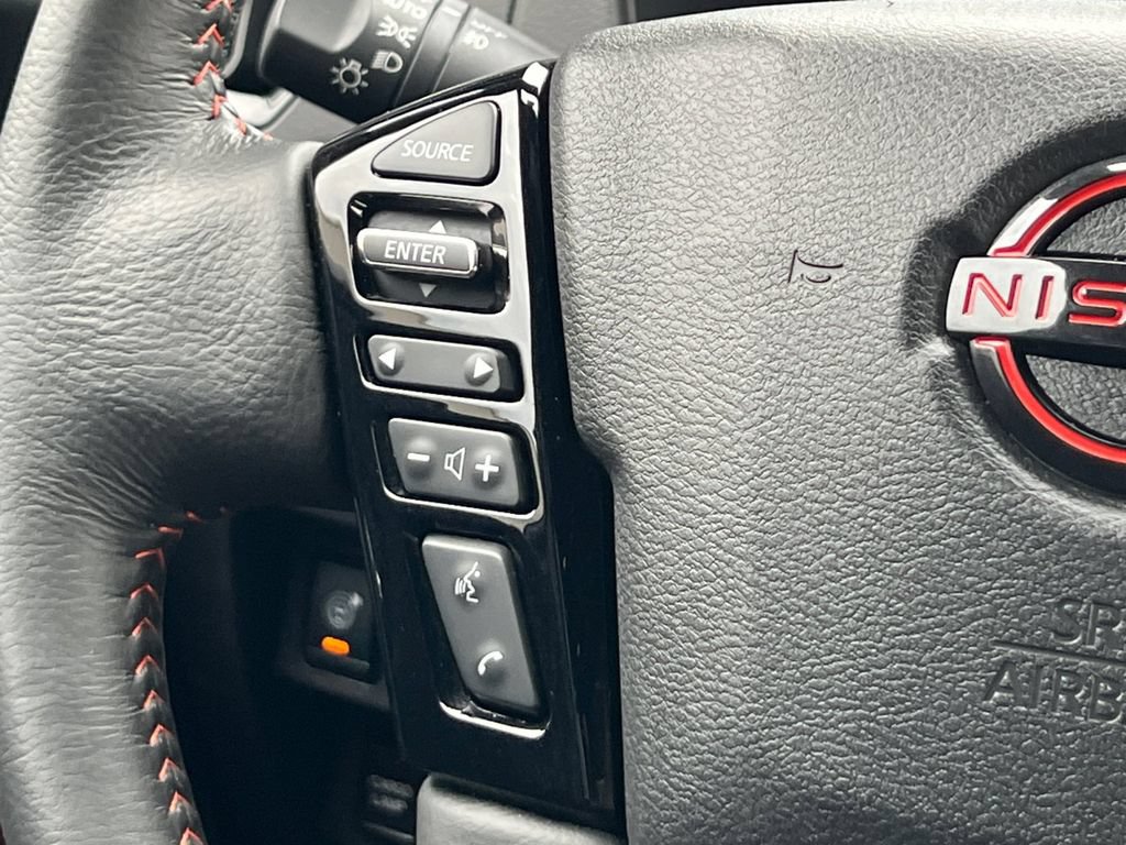 Certified 2025 Nissan Frontier Pro-X RWD image 10