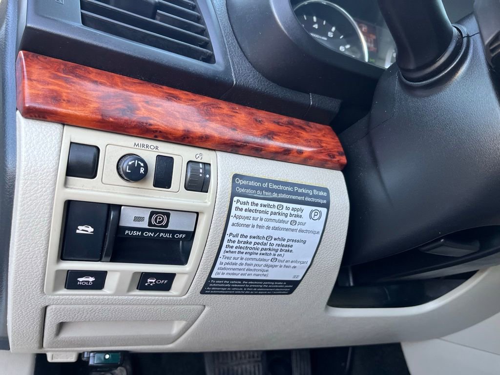 Used 2012 Subaru Legacy 3.6R Limited image 28