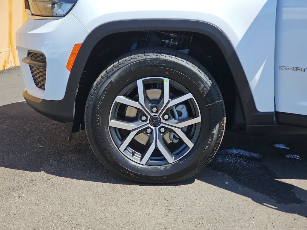 New 2027 Jeep Grand Cherokee Laredo X AWD/4WD image 36