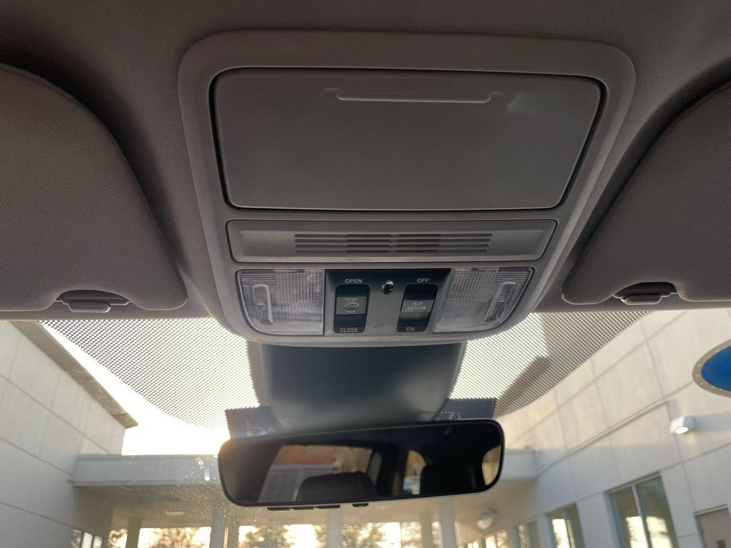 Certified 2024 Honda Odyssey EX-L image 16