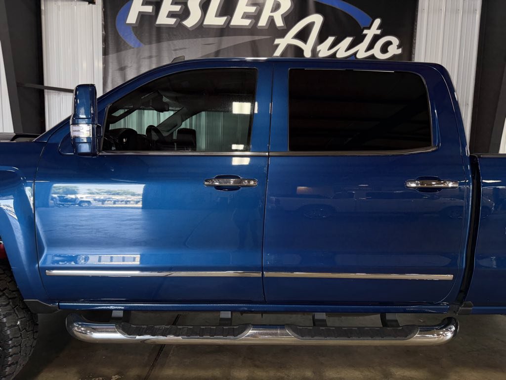 Used 2018 Chevrolet Silverado 2500 LTZ w/ Duramax Plus Package AWD/4WD image 39