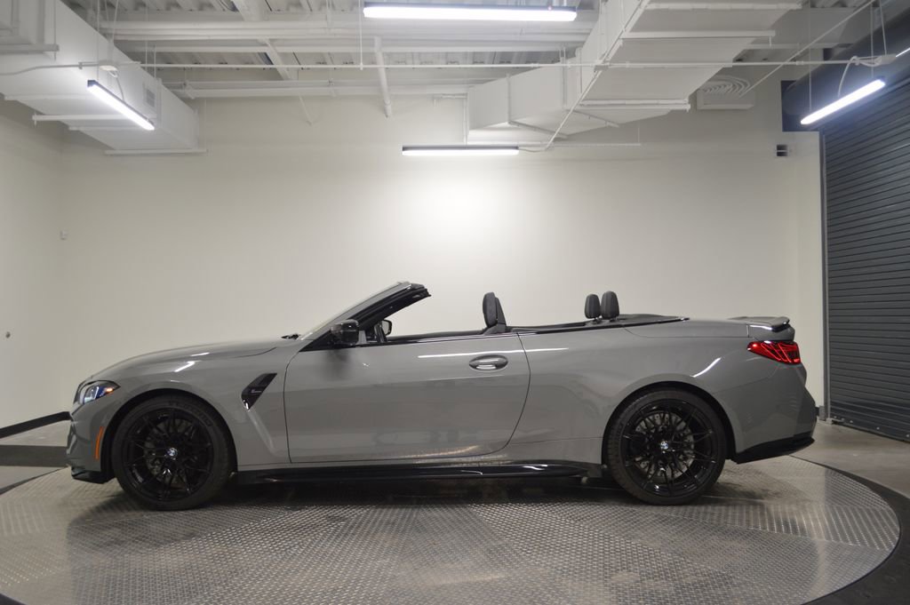 Used 2026 BMW M4 xDrive Competition image 3