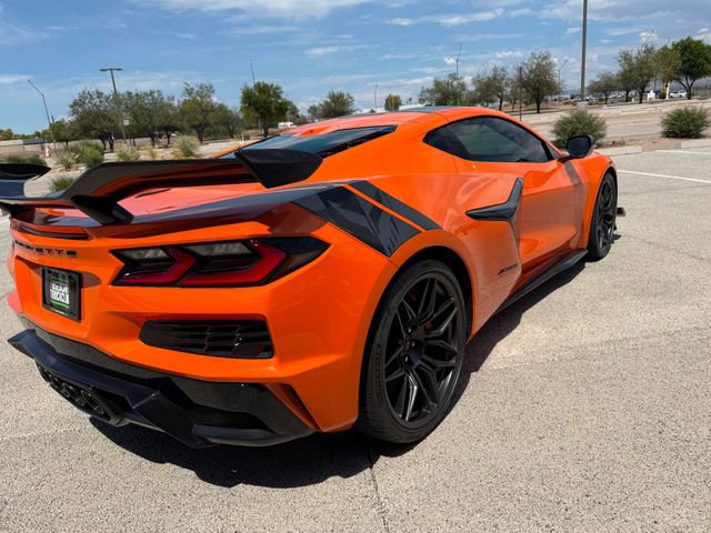 Used 2024 Chevrolet Corvette Z06 w/ Z07 Performance Package image 31