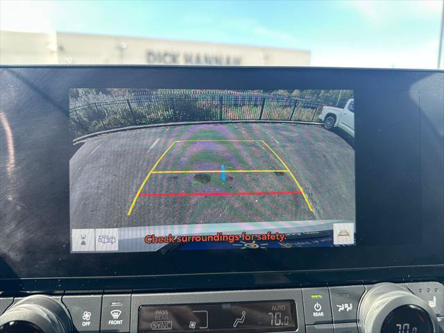 Certified 2024 Toyota Grand Highlander AWD image 20