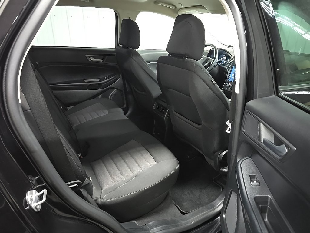 Certified 2022 Ford Edge SE w/ Black Appearance Package AWD/4WD image 25