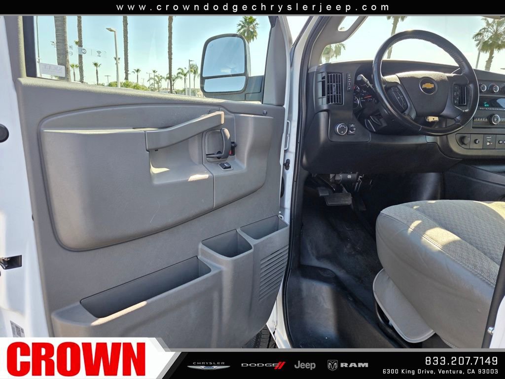 Used 2021 Chevrolet Express 2500 w/ Driver Convenience Package image 19
