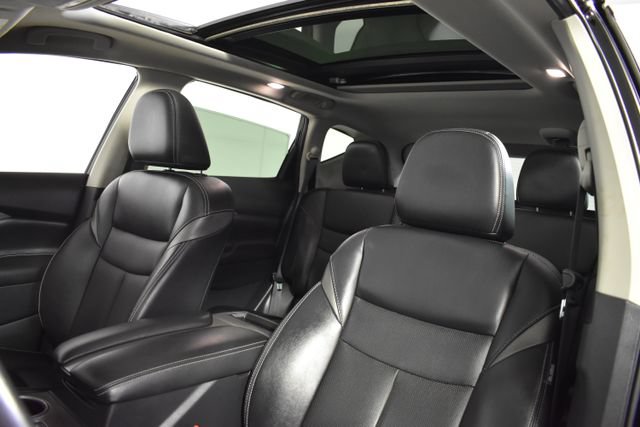 Used 2020 Nissan Murano SL w/ Moonroof Package AWD/4WD image 10