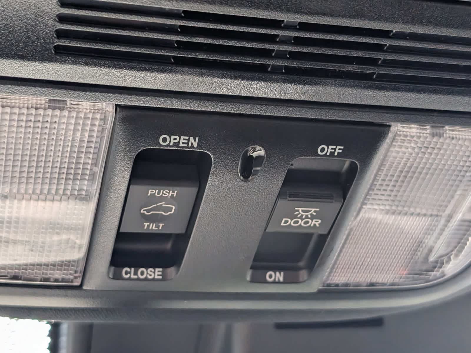 Certified 2023 Honda Passport EX-L image 31