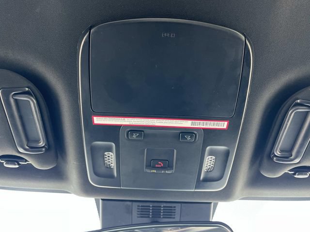 Used 2025 Toyota Camry SE FWD image 38