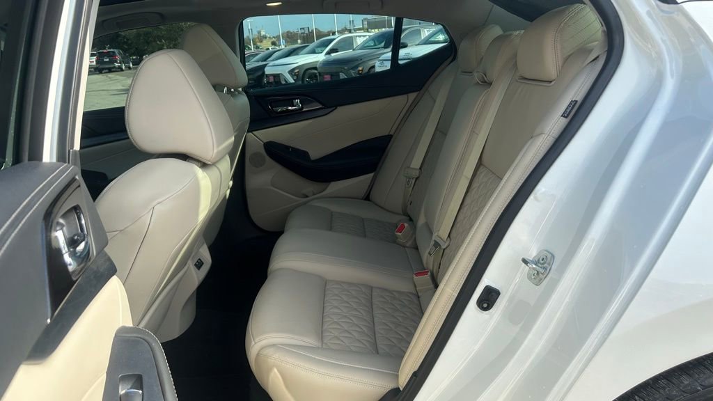 Used 2019 Nissan Maxima Platinum w/ Sport Mat Group image 28