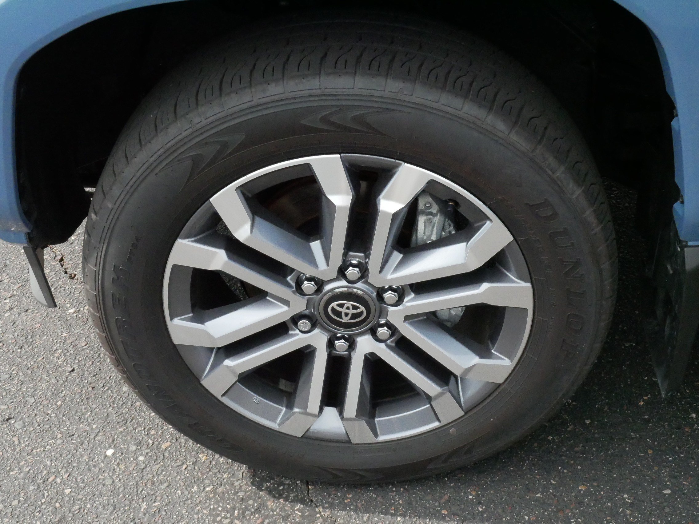 Certified 2025 Toyota 4Runner Limited AWD/4WD image 15