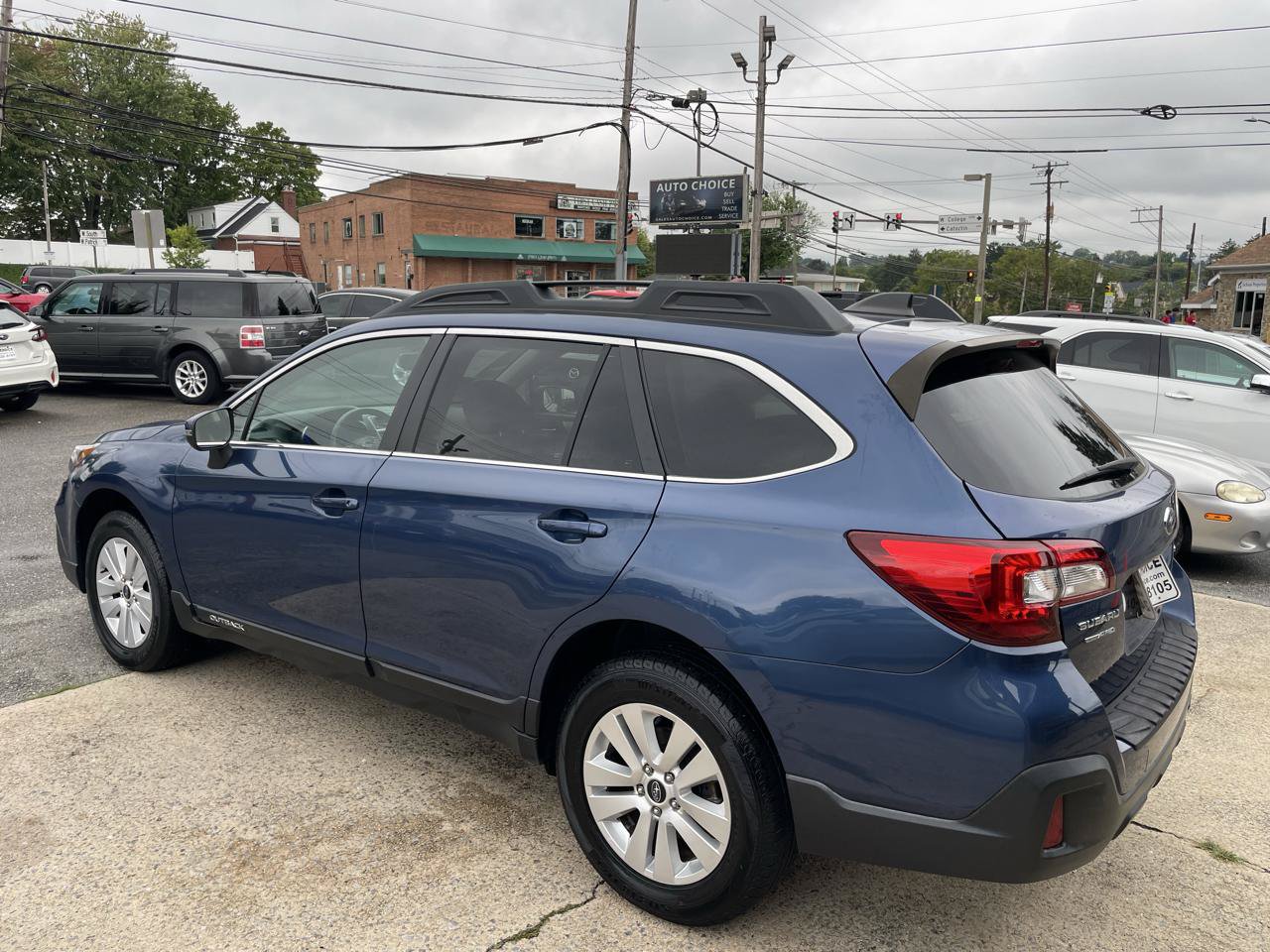 Used 2019 Subaru Outback 2.5i Premium AWD/4WD image 13