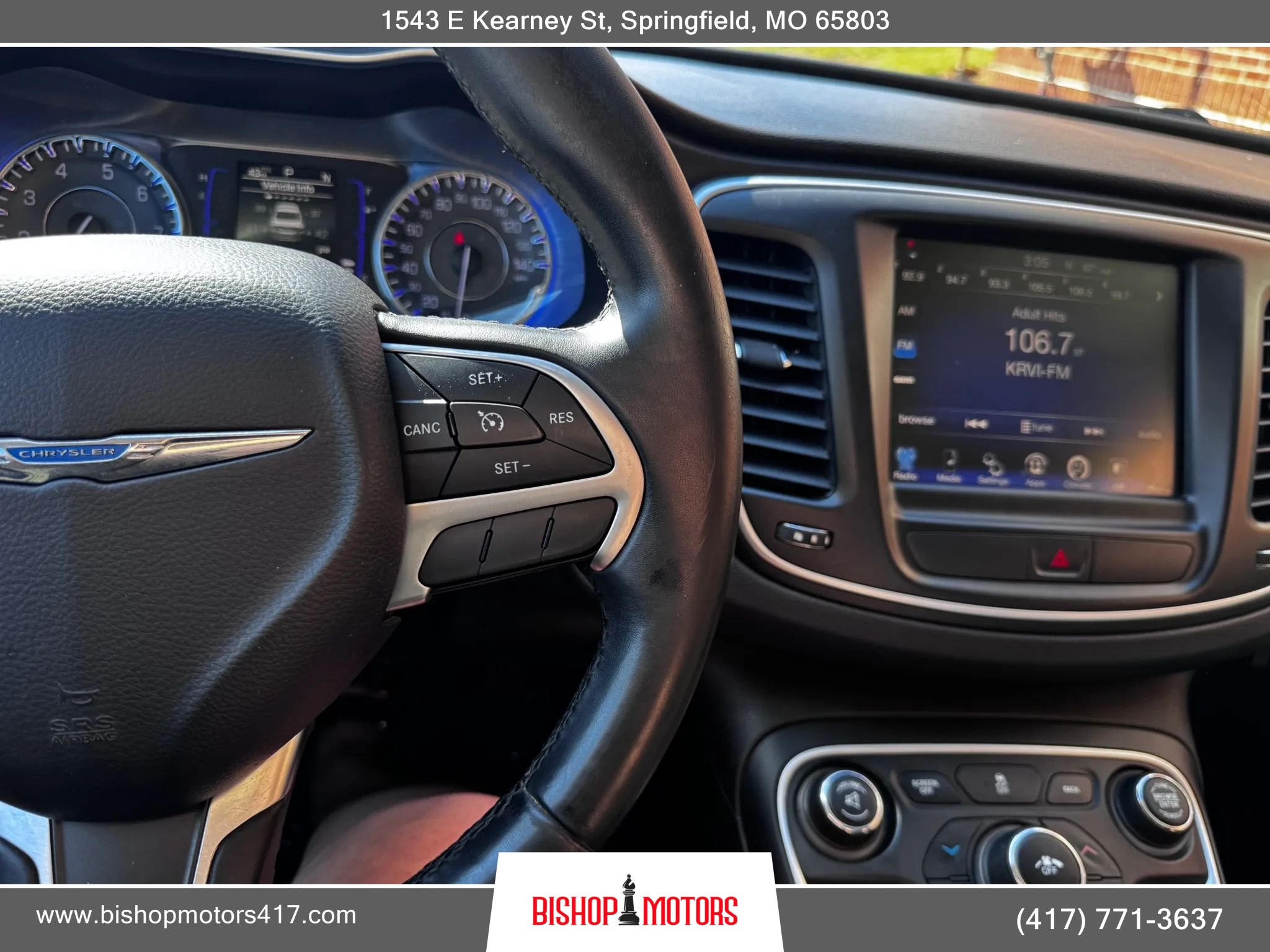 Used 2015 Chrysler 200 Limited w/ Convenience Group FWD image 21