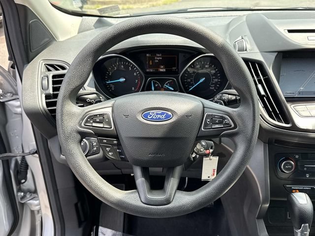 Used 2017 Ford Escape SE w/ Equipment Group 201A AWD/4WD image 19