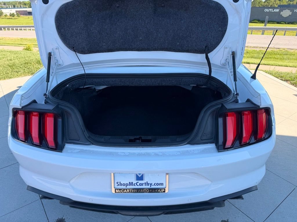 Used 2019 Ford Mustang Premium RWD image 28