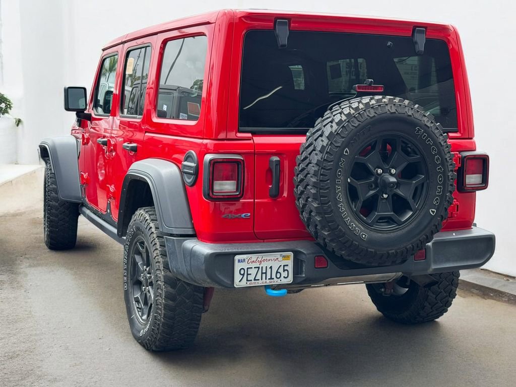 Used 2023 Jeep Wrangler Unlimited image 4