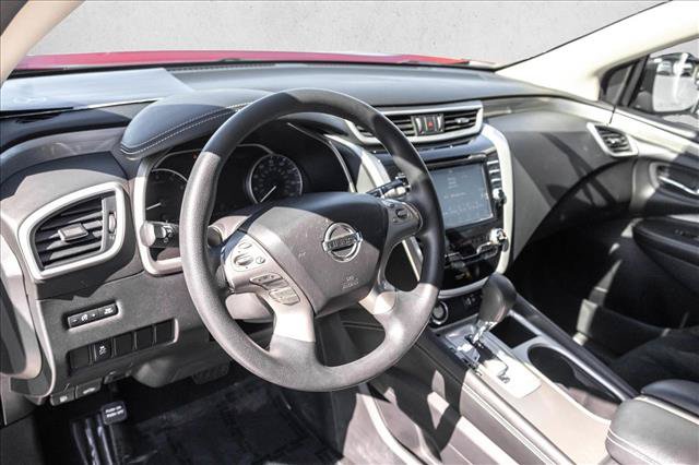 Used 2018 Nissan Murano S AWD/4WD image 10