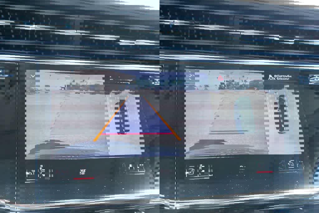 Used 2023 Audi Q7 3.0T Premium Plus image 24