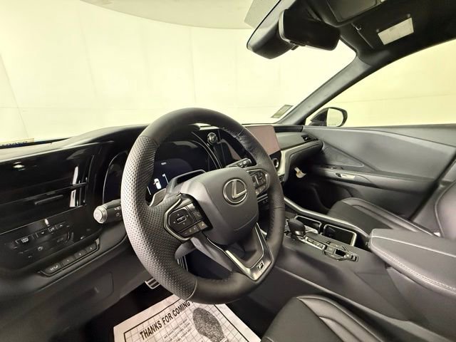 New 2026 Lexus TX 500h AWD image 6