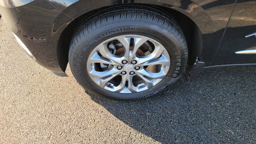 Used 2019 Buick Enclave Avenir w/ Avenir Technology Package image 6