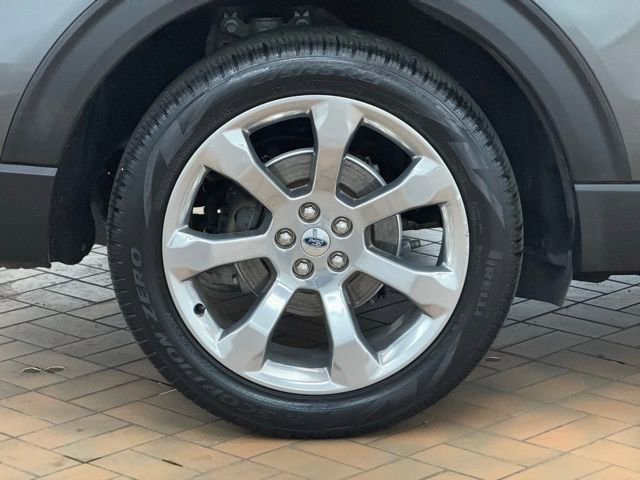 Certified 2020 Ford Explorer Platinum w/ Premium Technology Package AWD/4WD image 10