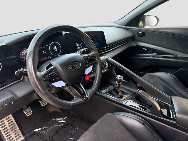 Used 2022 Hyundai Elantra N FWD image 9