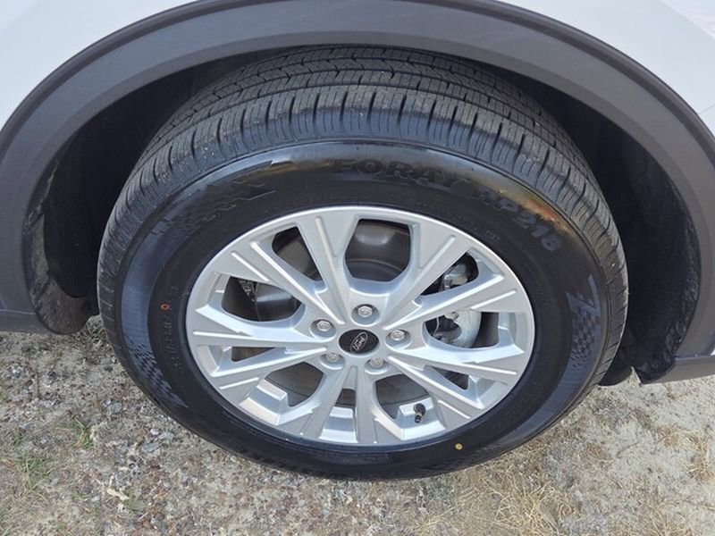 Used 2024 Ford Escape Active FWD image 17