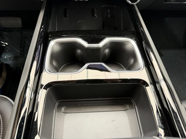 New 2026 Chevrolet Silverado EV LT w/ Premium Package AWD/4WD image 42