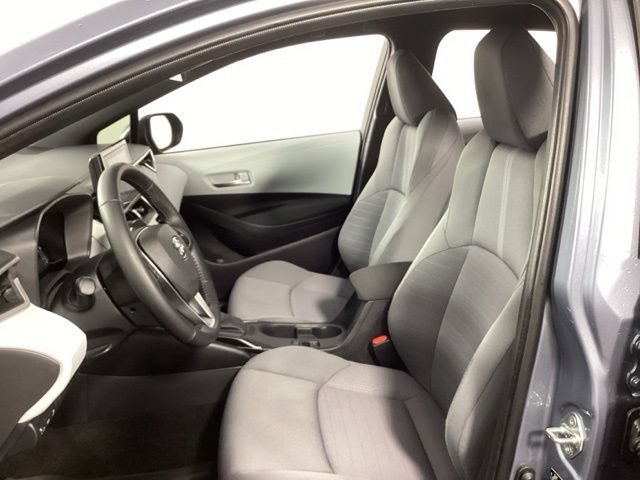 Used 2026 Toyota Corolla SE FWD image 14