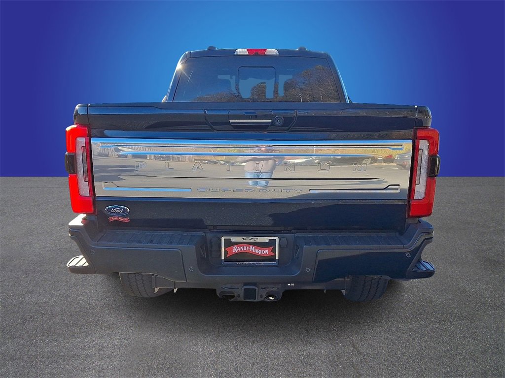 Used 2024 Ford F250 Platinum image 5
