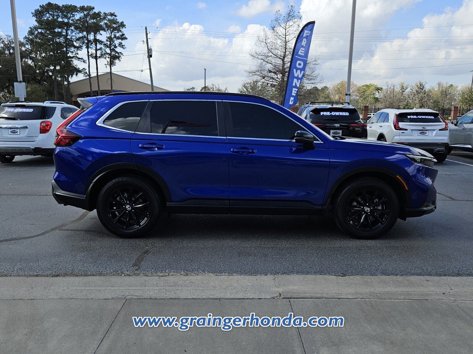 Certified 2025 Honda CR-V Sport image 6