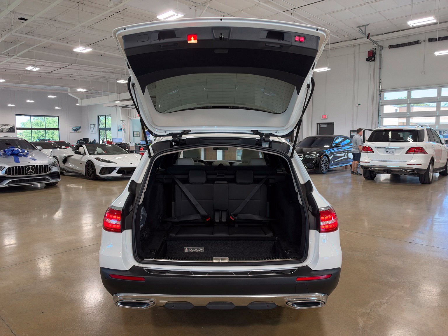 Used 2021 Mercedes-Benz E 450 4MATIC All-Terrain Wagon w/ Premium Package image 41