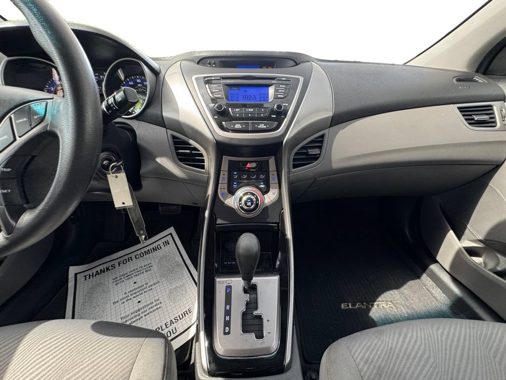 Used 2013 Hyundai Elantra GLS w/ Preferred Pkg FWD image 12