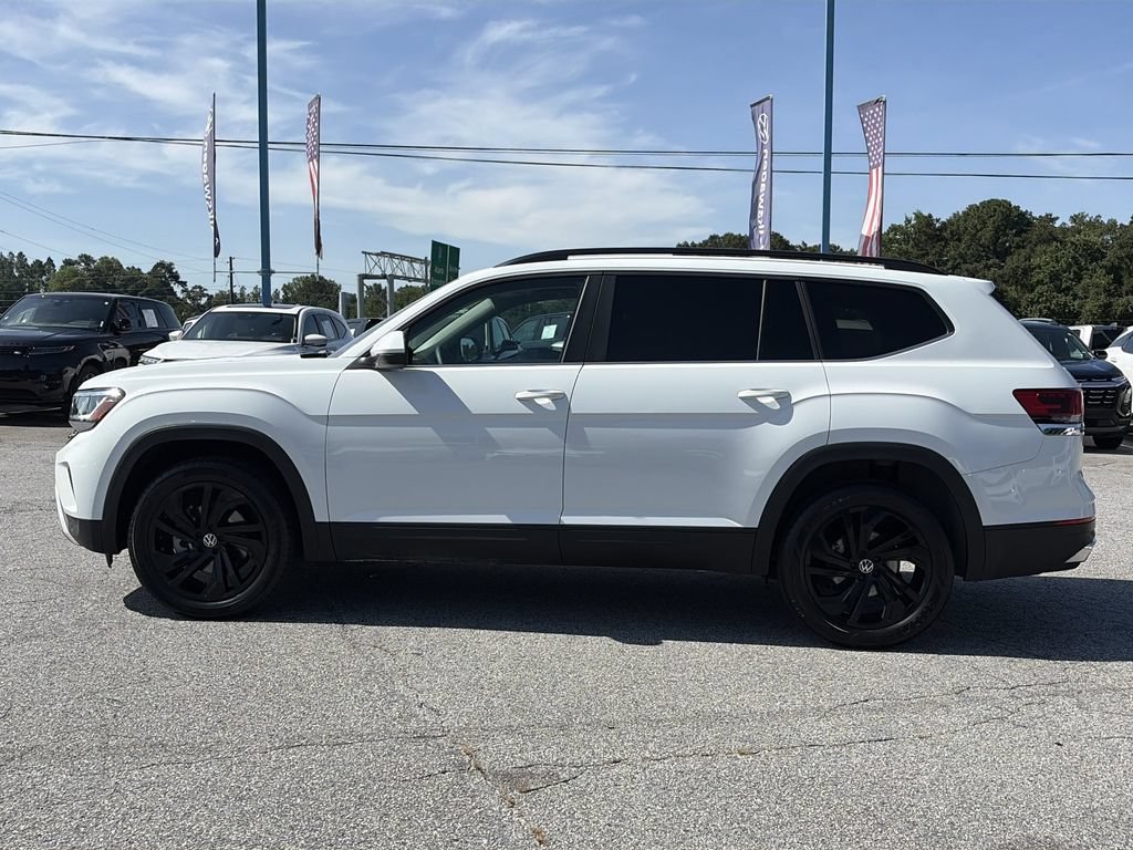 Certified 2023 Volkswagen Atlas SE FWD image 24