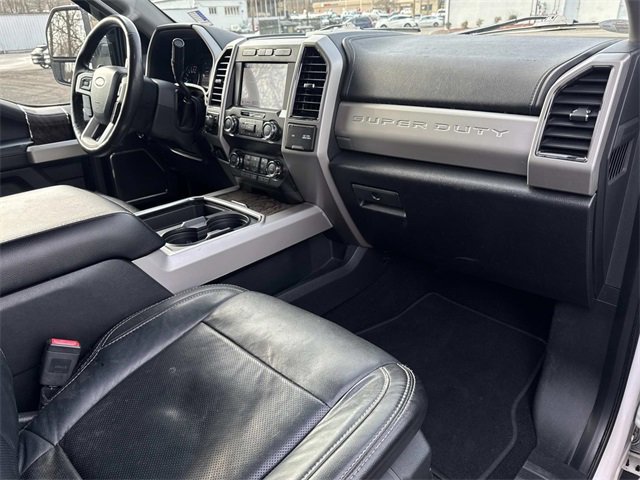 Used 2019 Ford F250 Lariat w/ Lariat Ultimate Package image 27