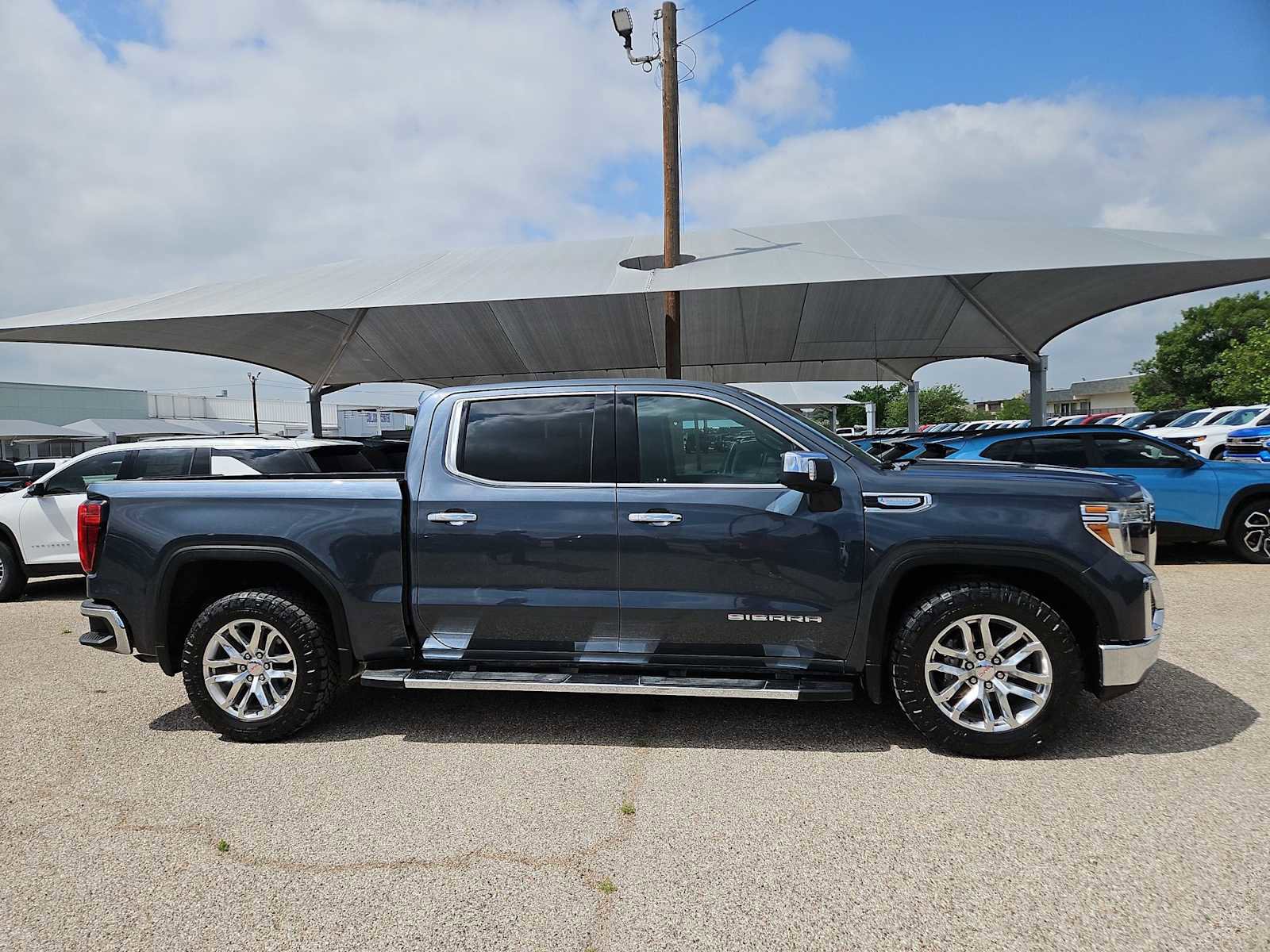 Used 2019 GMC Sierra 1500 SLT image 9