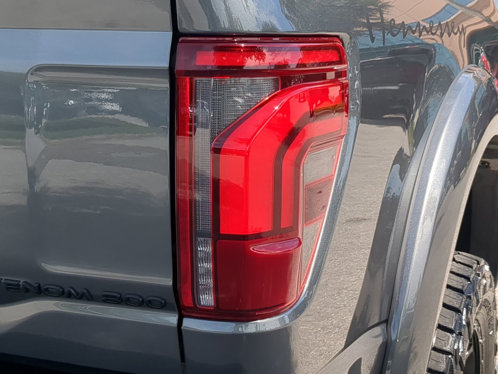 New 2025 Ford F150 Lariat w/ Equipment Group 502A High image 40