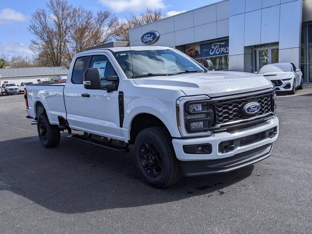 New 2025 Ford F350 XL w/ STX Appearance Package AWD/4WD image 2