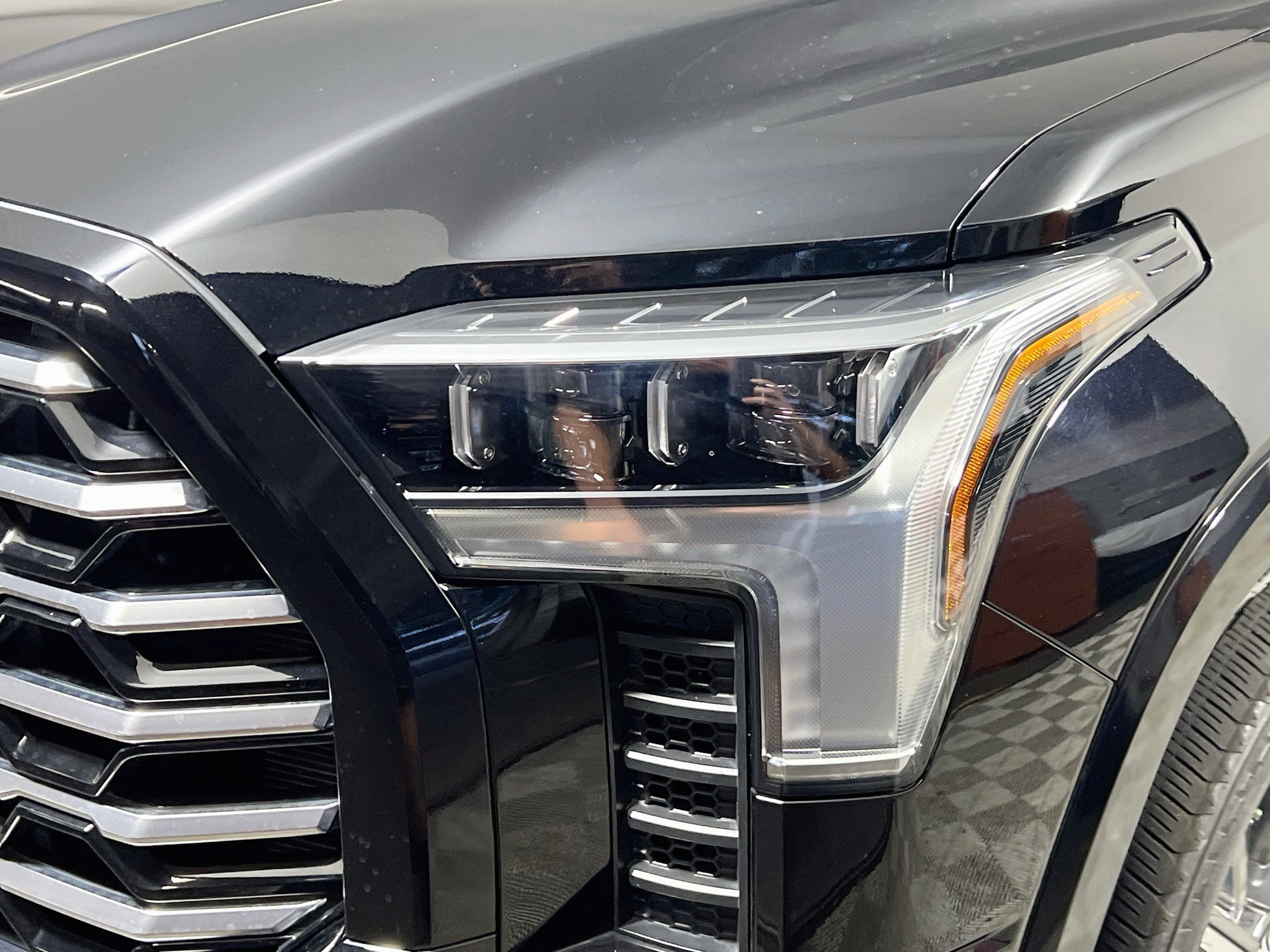 Used 2024 Toyota Tundra Capstone AWD/4WD image 11
