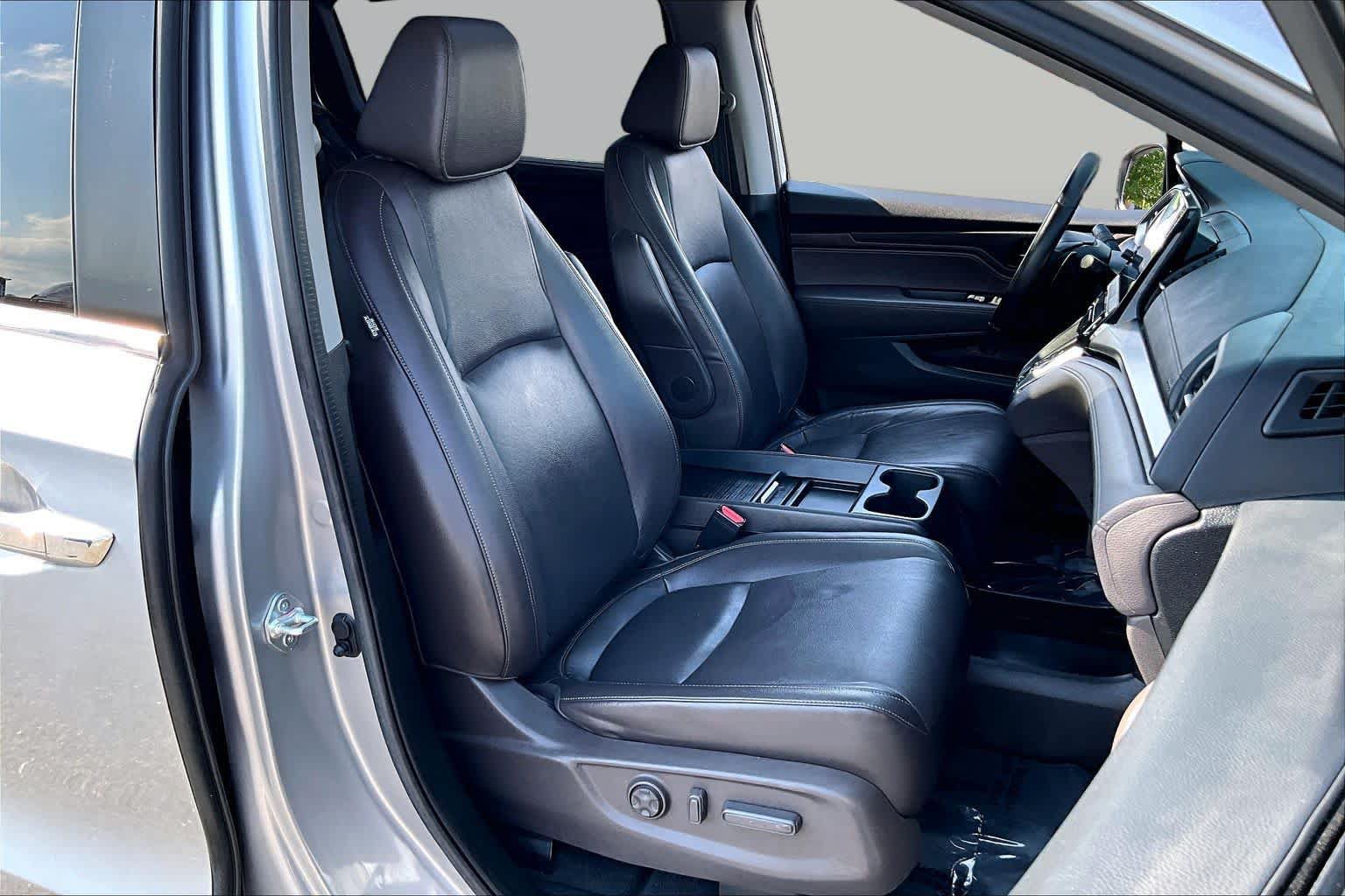 Used 2023 Honda Odyssey EX-L image 9