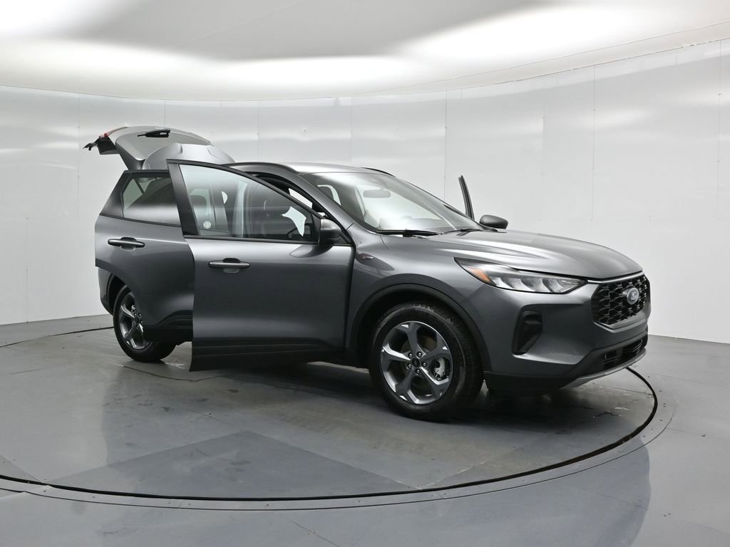 Certified 2025 Ford Escape ST-Line image 30