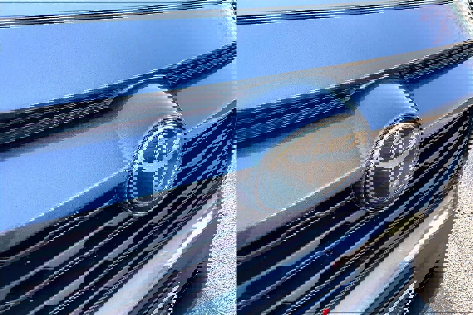 Used 2020 Toyota RAV4 XLE w/ Convenience Package AWD/4WD image 29