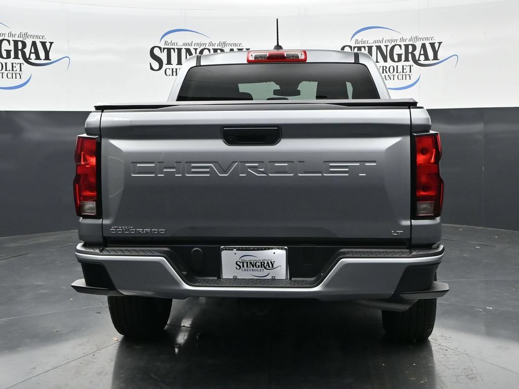 Used 2024 Chevrolet Colorado LT RWD image 6