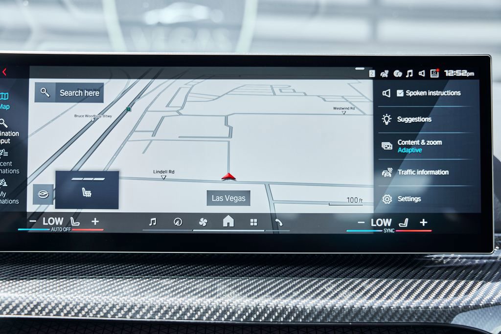 Used 2025 BMW M4 CS image 73