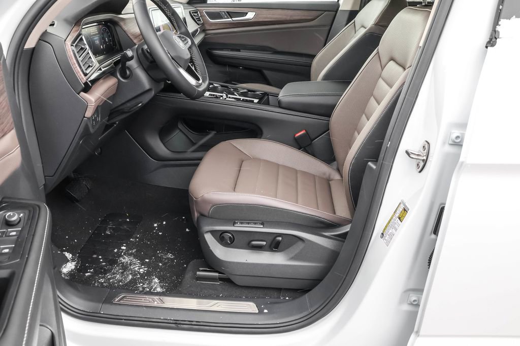 New 2026 Volkswagen Atlas SEL image 24