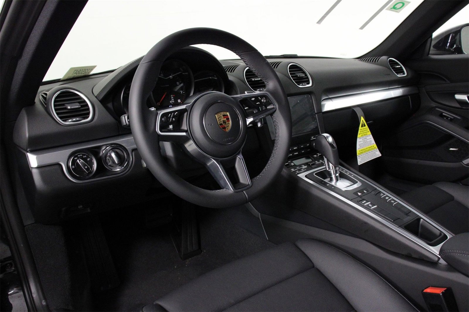 New 2025 Porsche 718 Cayman image 4