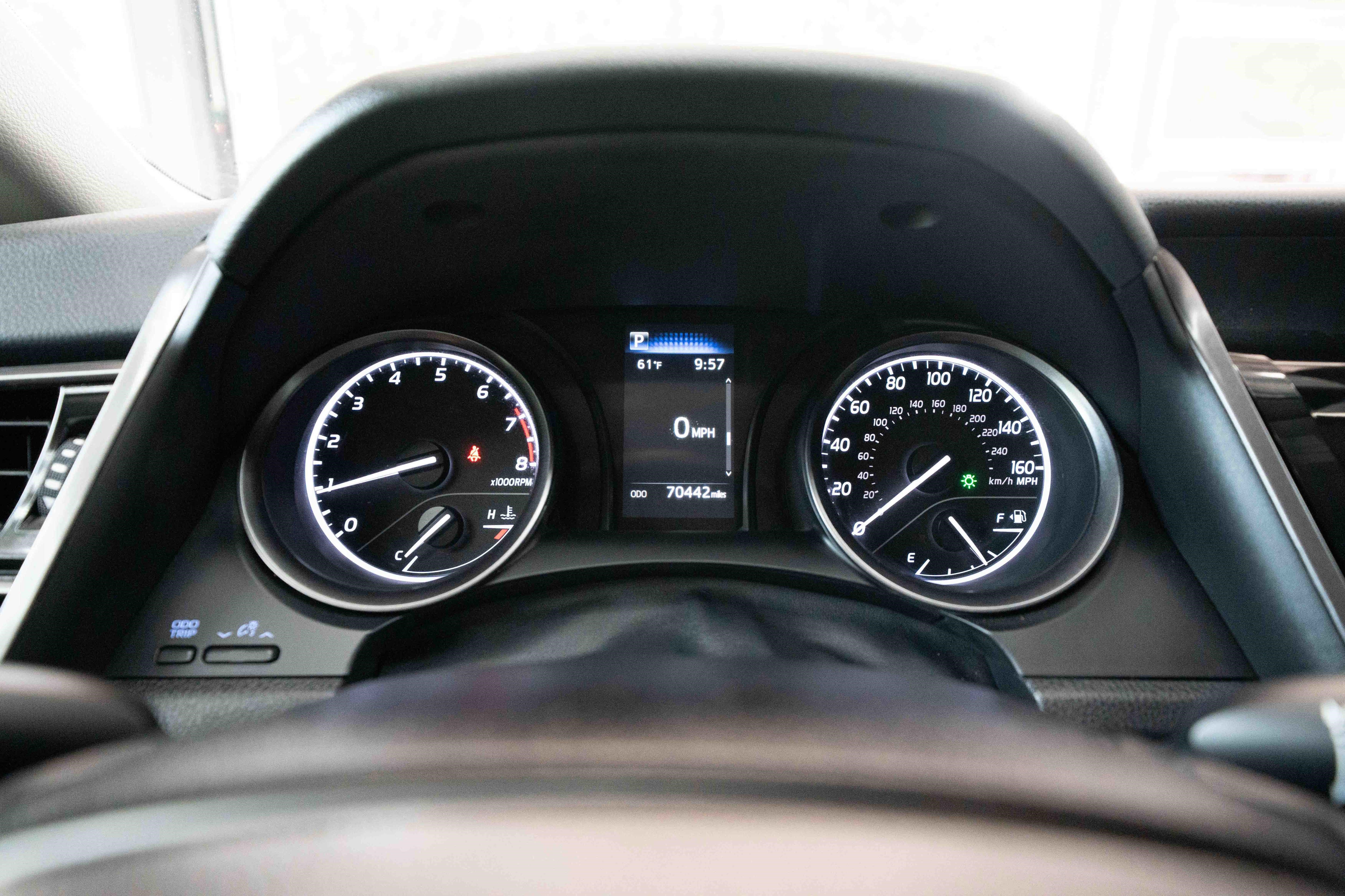 Used 2024 Toyota Camry SE FWD image 16