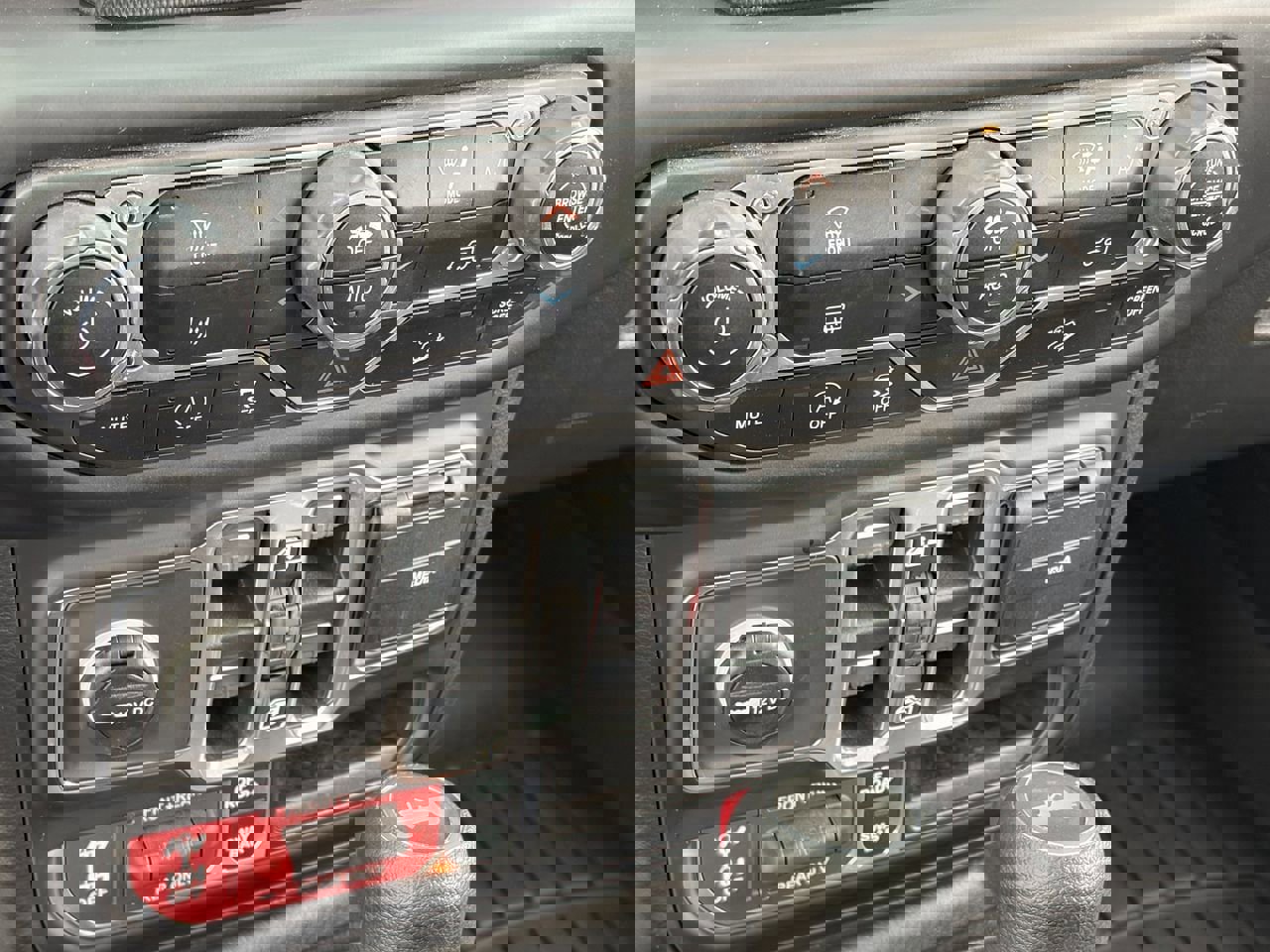 Used 2021 Jeep Wrangler Unlimited Rubicon image 29